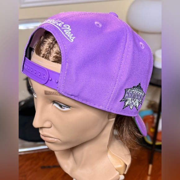 Gorgeous Raptors Cap!!! - Picture 5 of 7